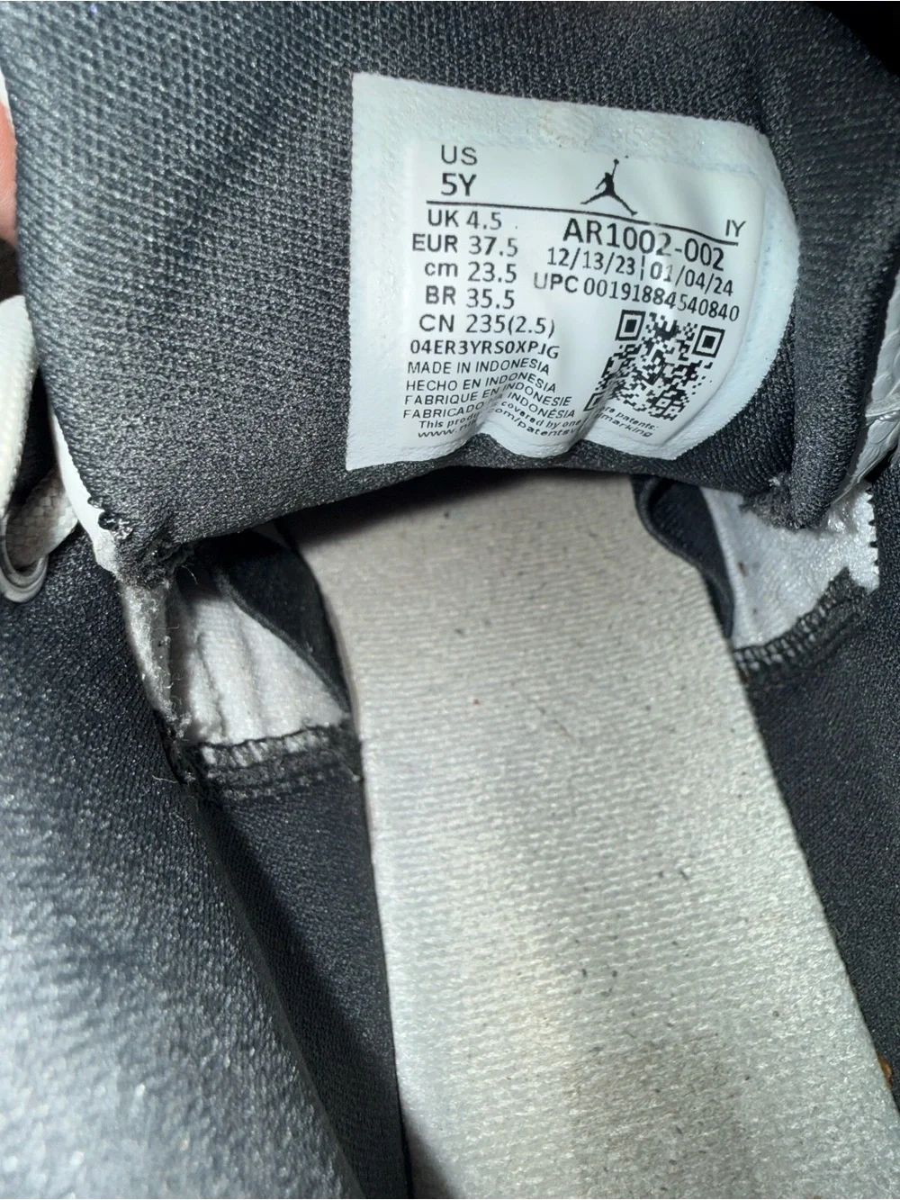 Nike Kids White and Black Jumpman Sneakers
